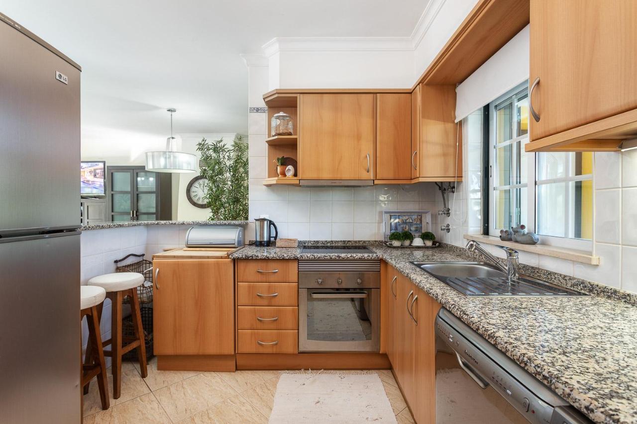 Decor N' Cozy Place For Families And Friends Guia  Exterior foto