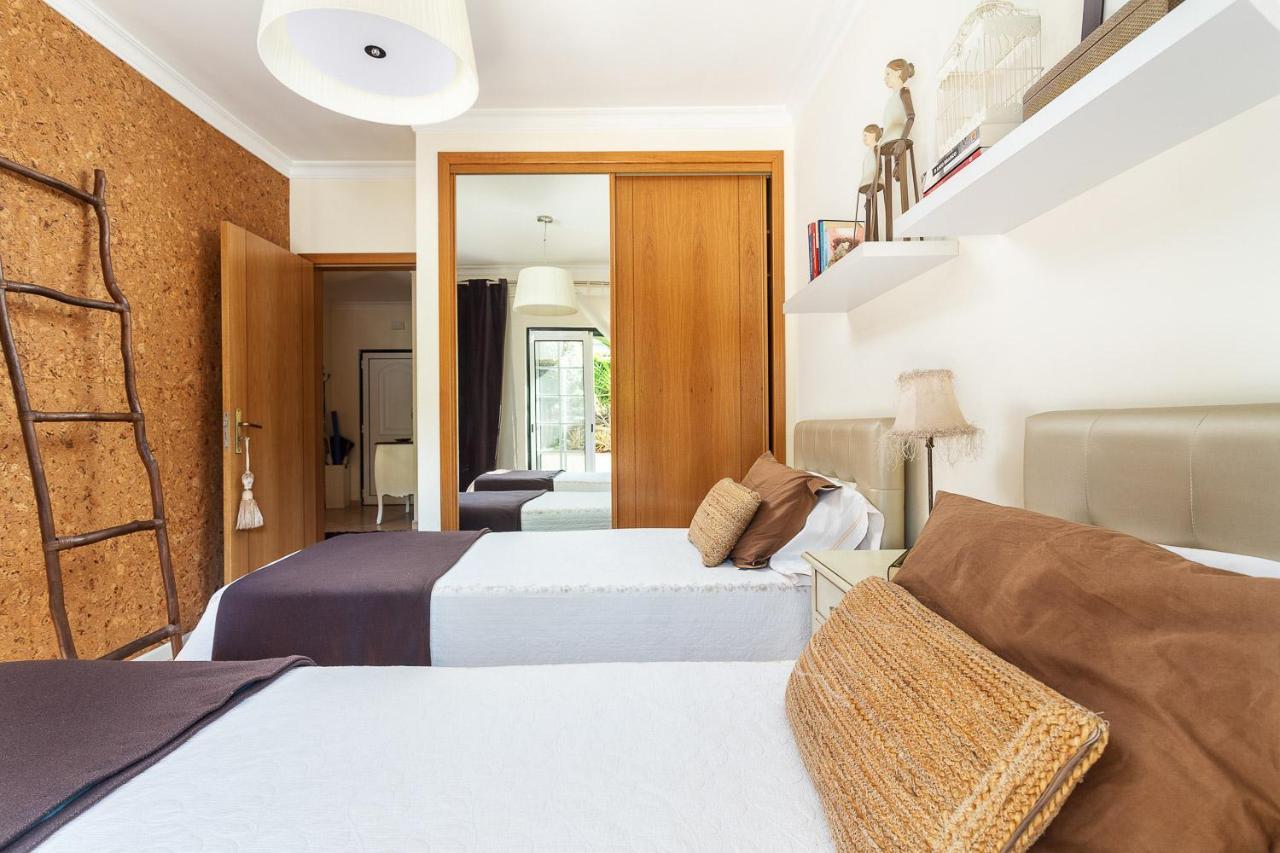 Decor N' Cozy Place For Families And Friends Guia  Exterior foto