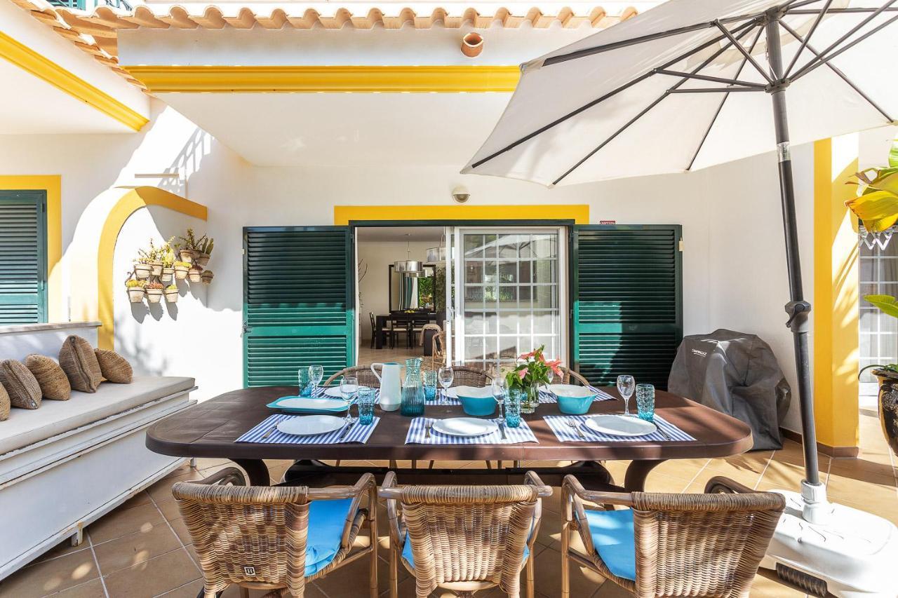 Decor N' Cozy Place For Families And Friends Guia  Exterior foto