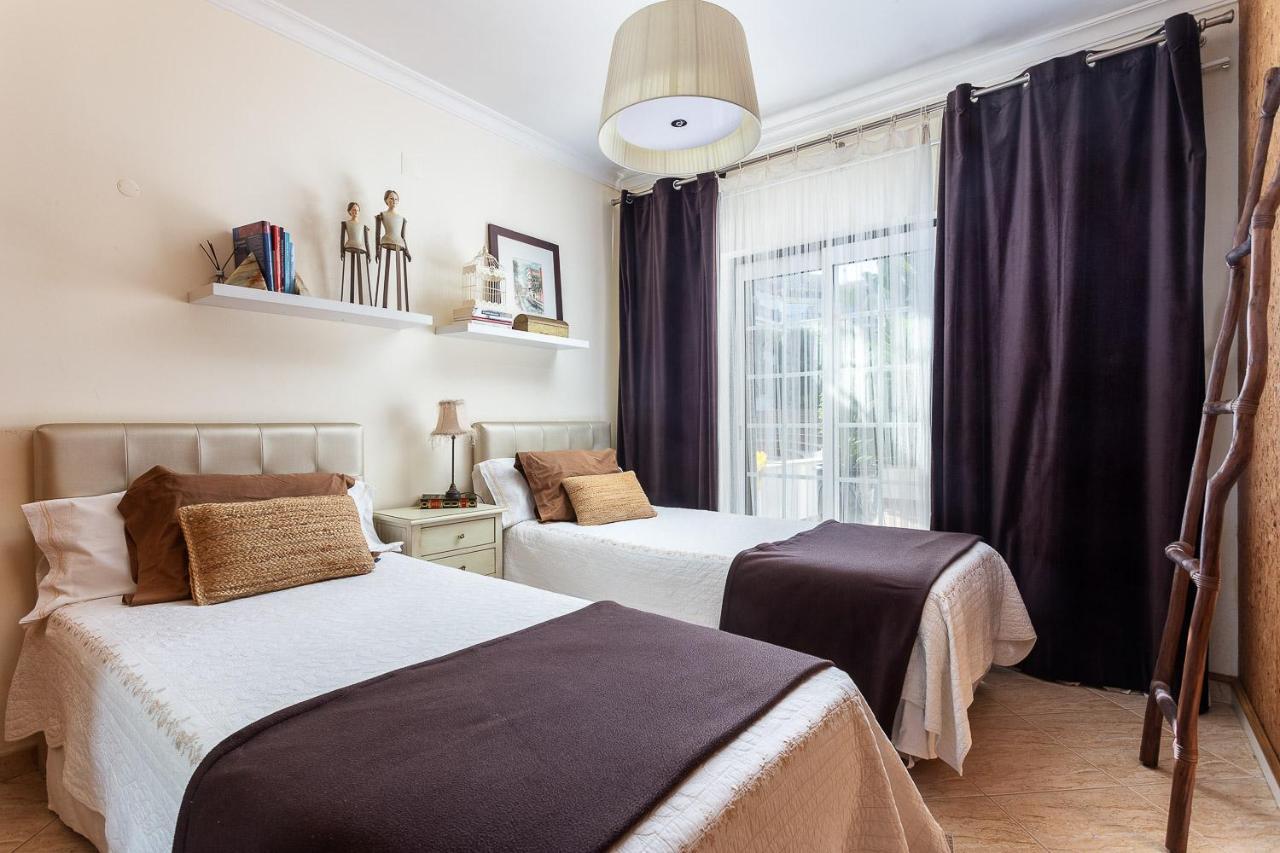 Decor N' Cozy Place For Families And Friends Guia  Exterior foto